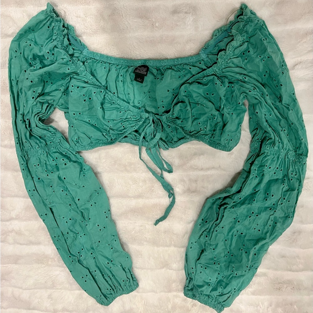 Wild fable sea green crop